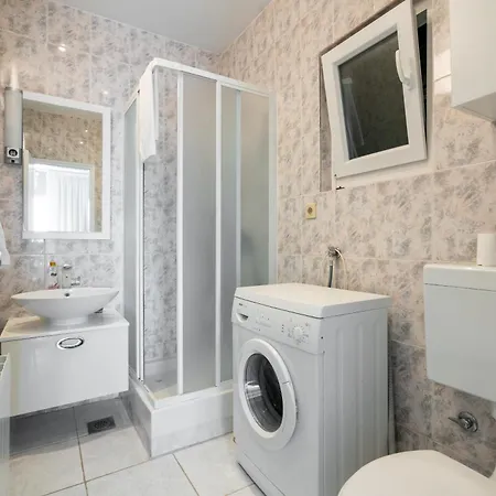 His ヴィラ Voluja